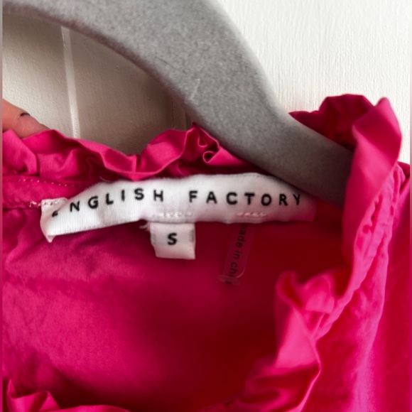 English Factory Ruffle Sleeve Poplin top. Size Small in fuschia. - Picture 8 of 9
